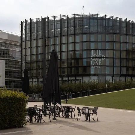The Cloud One Duesseldorf-koebogen Отель