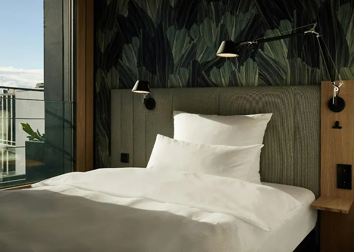 The Cloud One Duesseldorf-koebogen Hotel